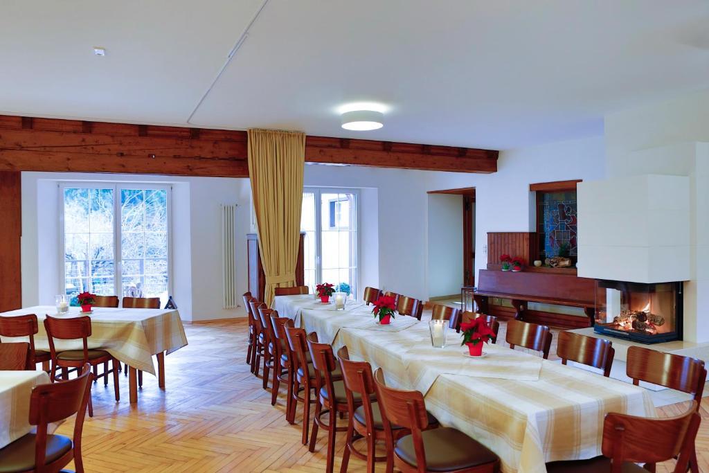 Gasthof Zum Goldenen Kreuz Вильгельмсдорф Экстерьер фото